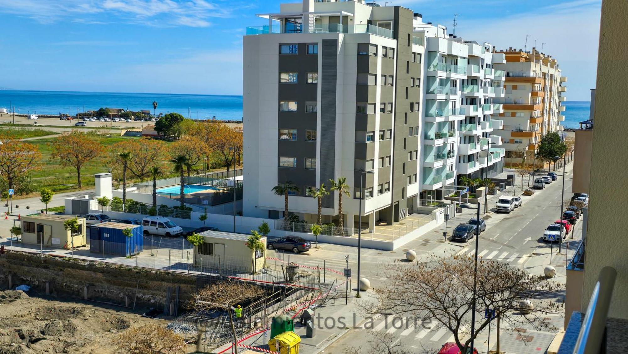 Sup T12 People - Alojamientos La Torre Torre Del Mar Exterior photo